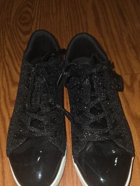 Women’s Black Glitter Lace-Up Sneakers